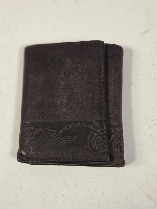 Wrangler Other - Wrangler Genuine Leather Trifold Wallet Brown Western Embossed Scroll